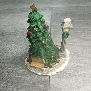 Vintage Town Square Village Decorated Christmas Tree with Bench Lampost Figurine